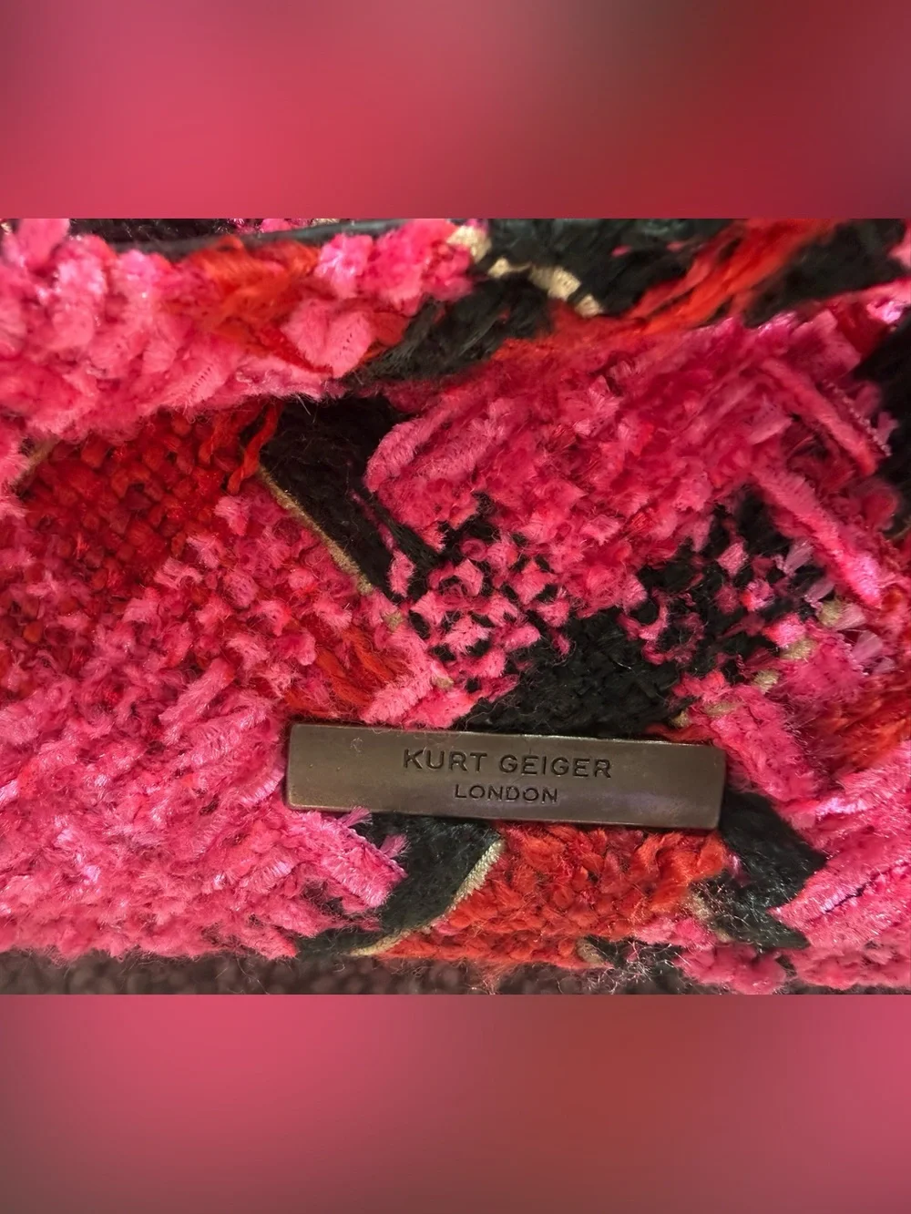 Kurt Geiger Pink Tweed Chain Shoulder Bag - Hand-Embellished Detail - Picture 4 of 4